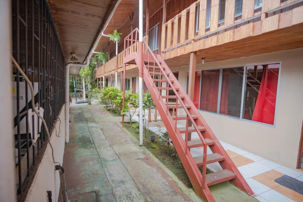 Rio Danta Hostel La Fortuna Dış mekan fotoğraf